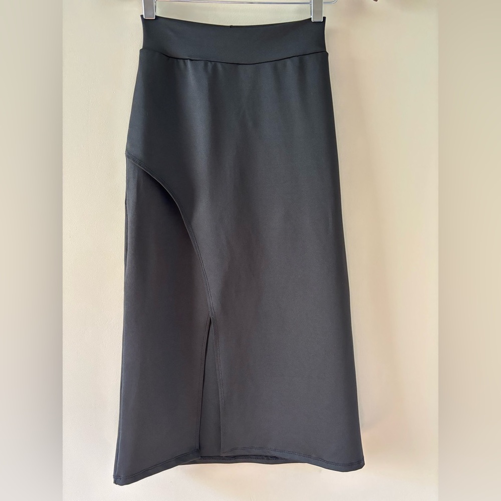 Giros Buenos Aires - Black Skirt - XS